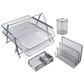 اسکول اسٹیشنری لڑکی کے لئے سیٹ ہے